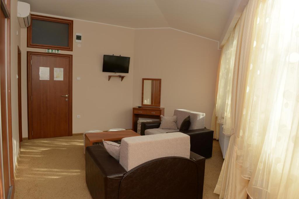 زرنيانين Motel Citadela 023 الغرفة الصورة