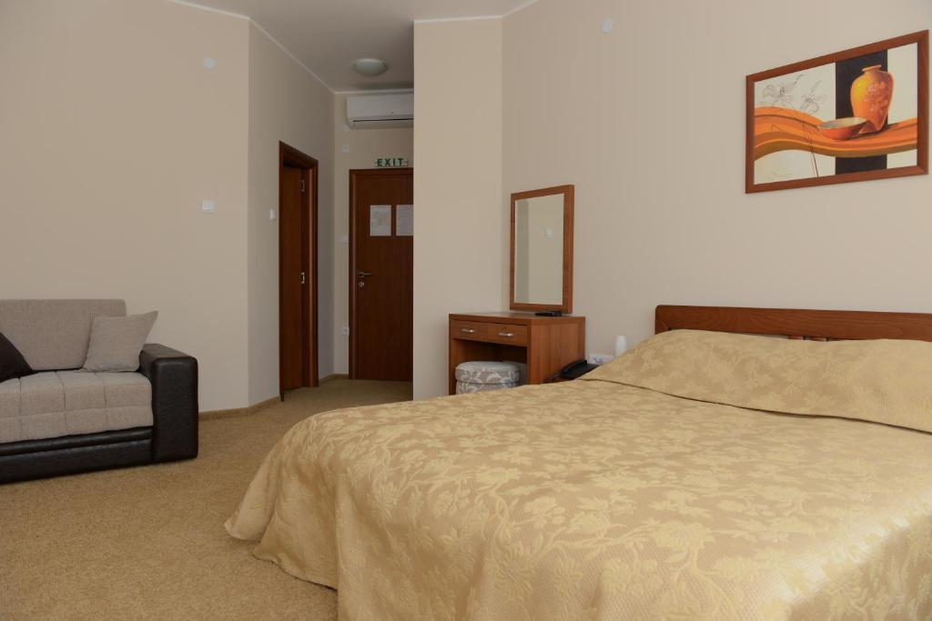 زرنيانين Motel Citadela 023 الغرفة الصورة