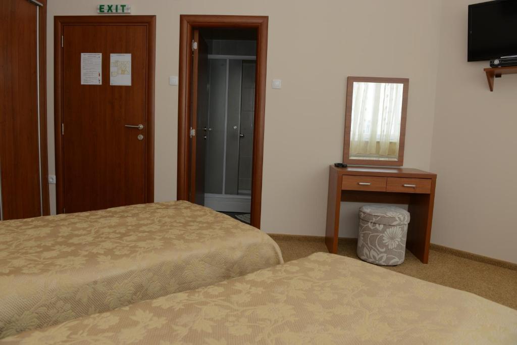 زرنيانين Motel Citadela 023 الغرفة الصورة
